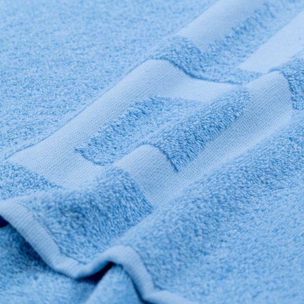 BlueTowel.jpg BlueTowel.jpg